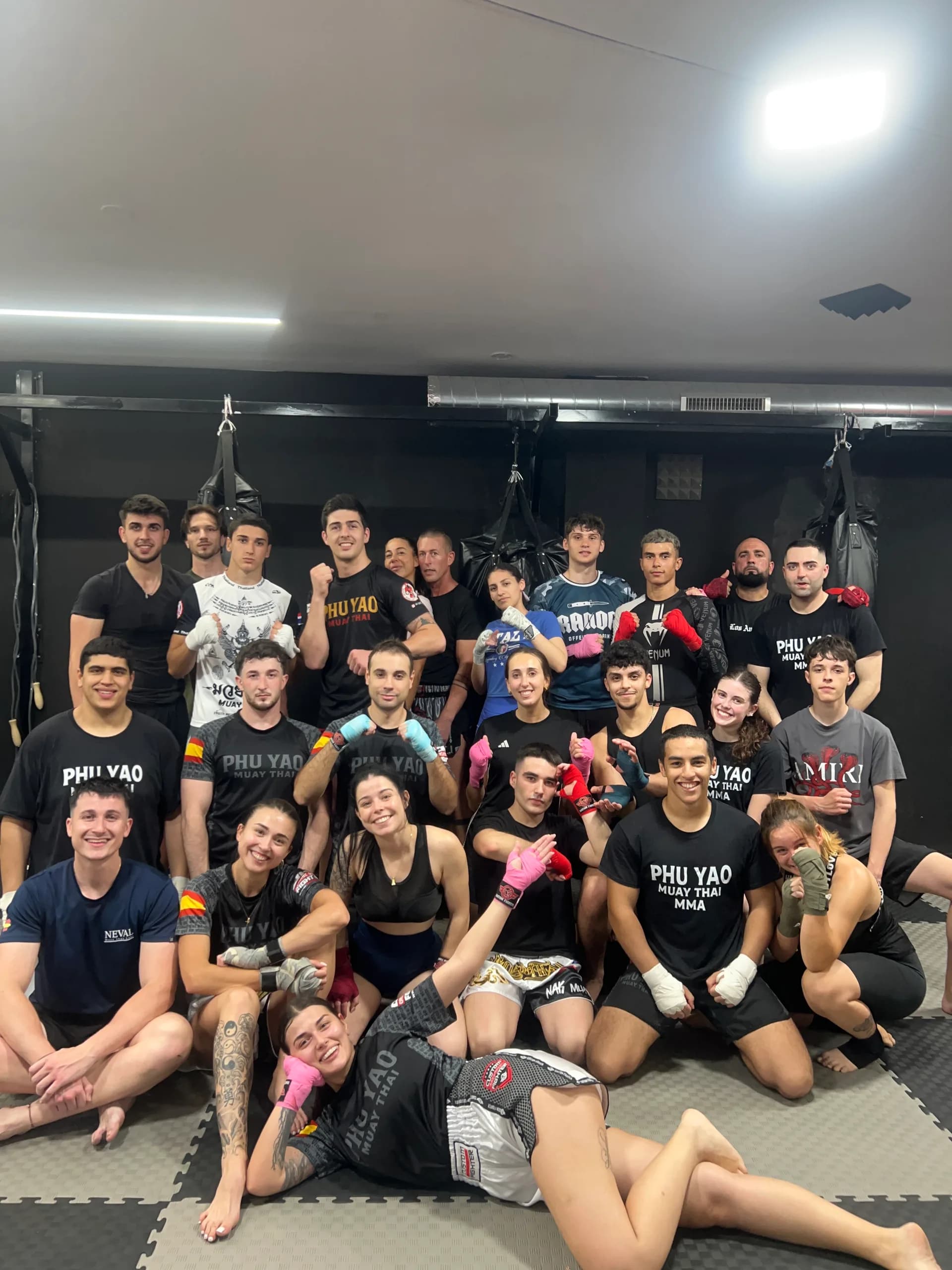 Parte del equipo de Muay thai en Phu yao 